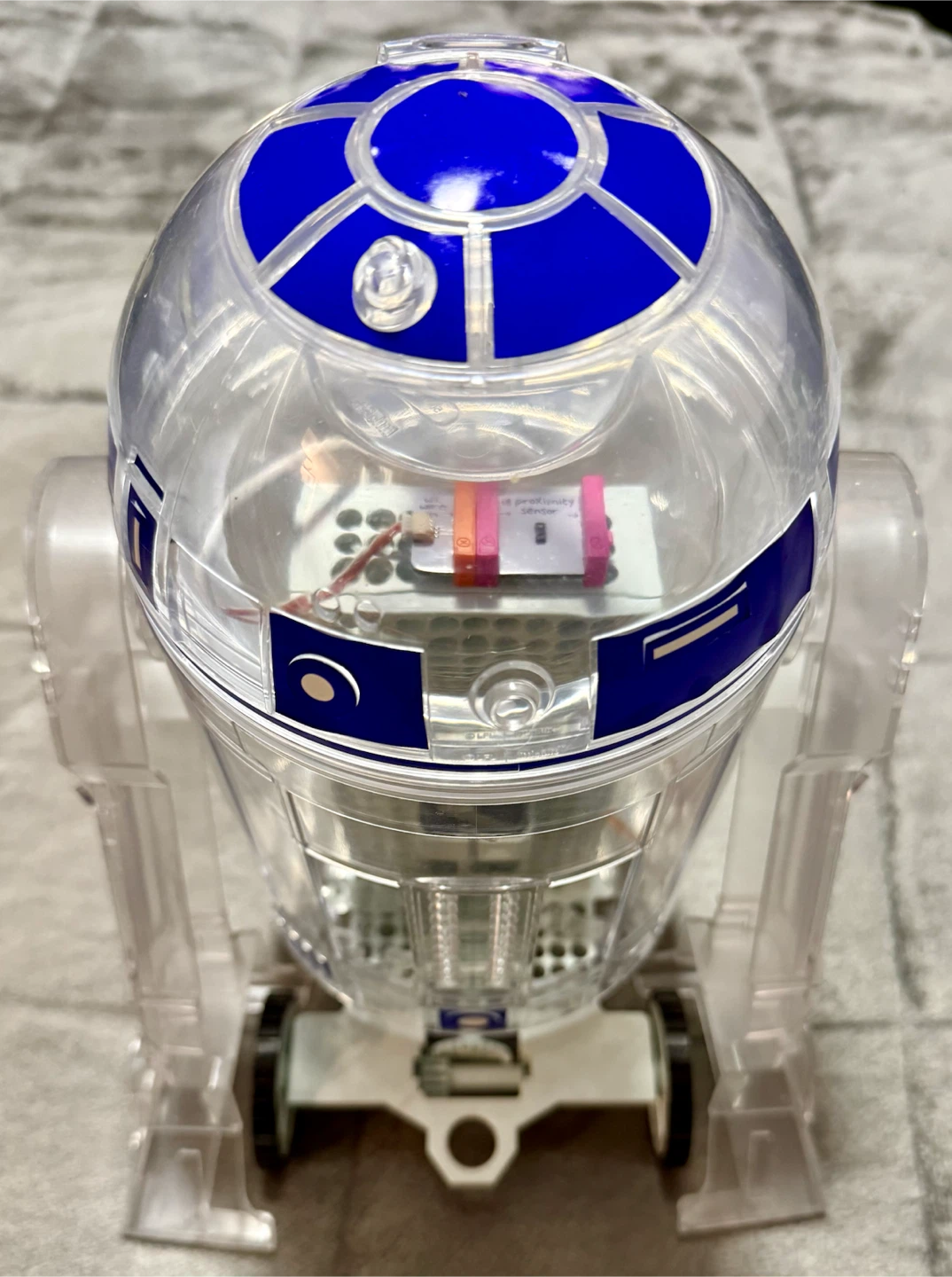 Clear Star Wars R2-D2 Electronic Kit - photo 4