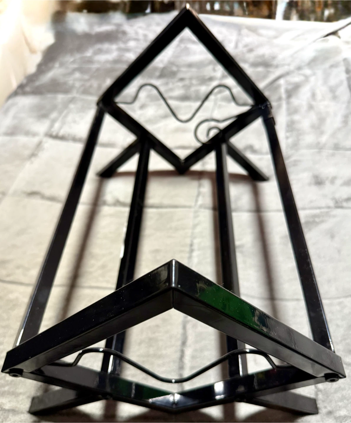 Black metal record rack - photo 2