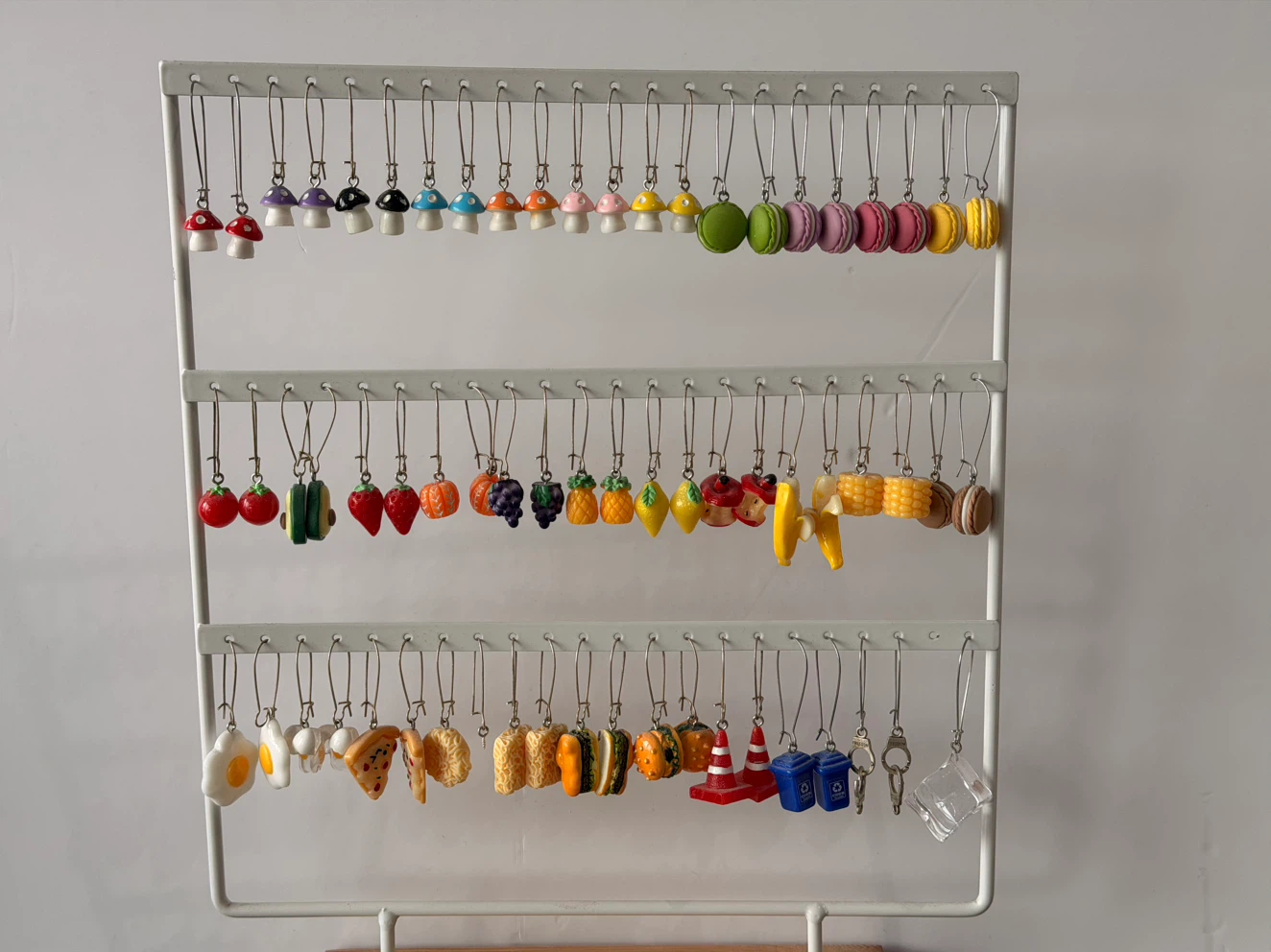 Variety of food and novelty drink earrings - photo 4