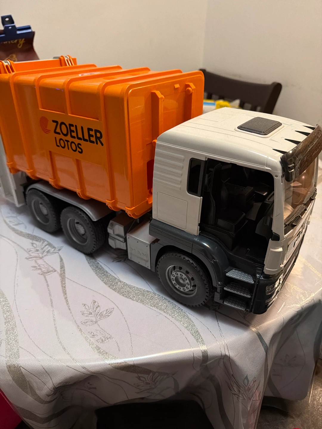 Bruder MAN TGS Garbage Truck