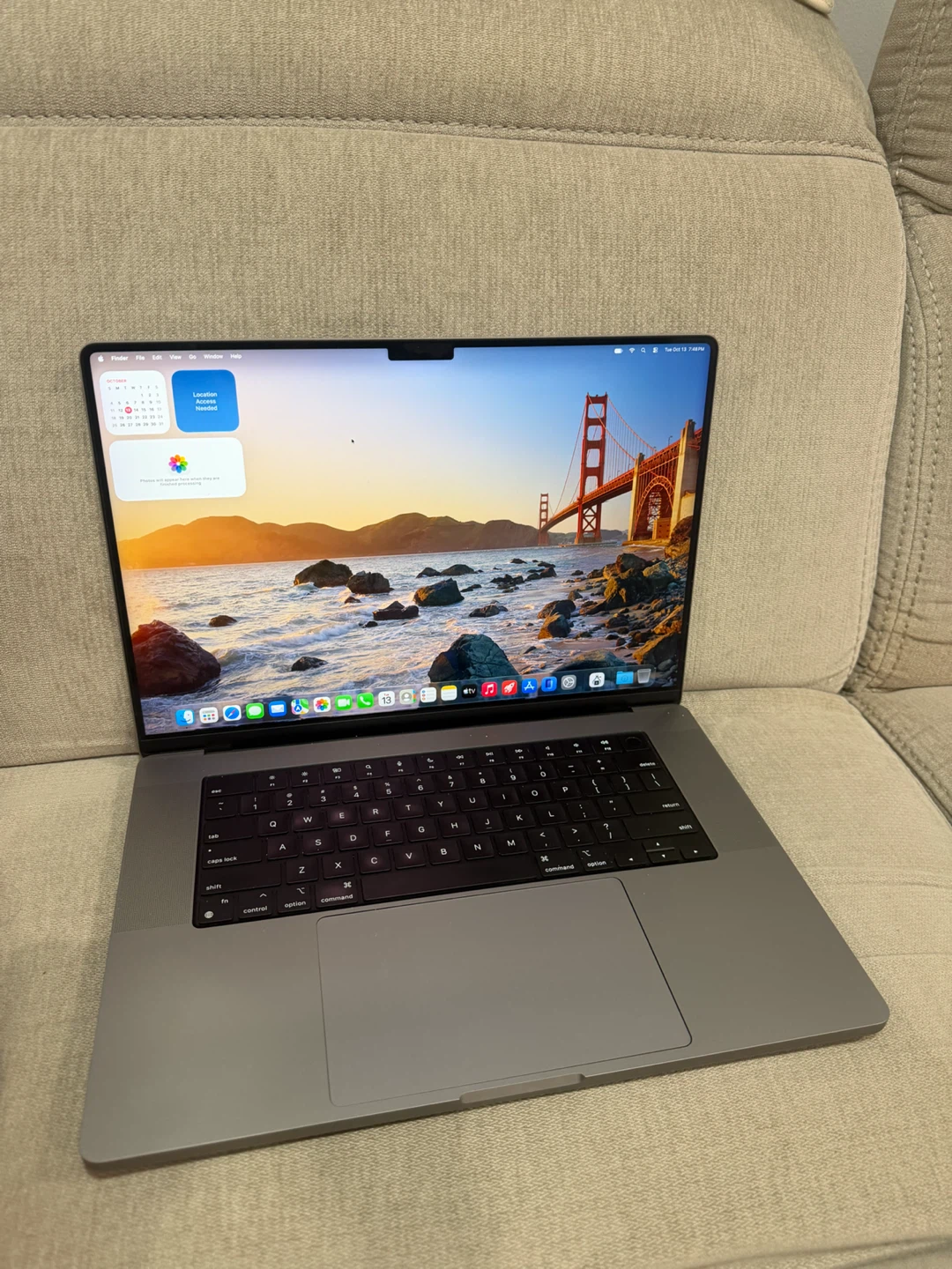 MacBook Pro 16” M1 Max 32gb ram 1Tb 100% battery