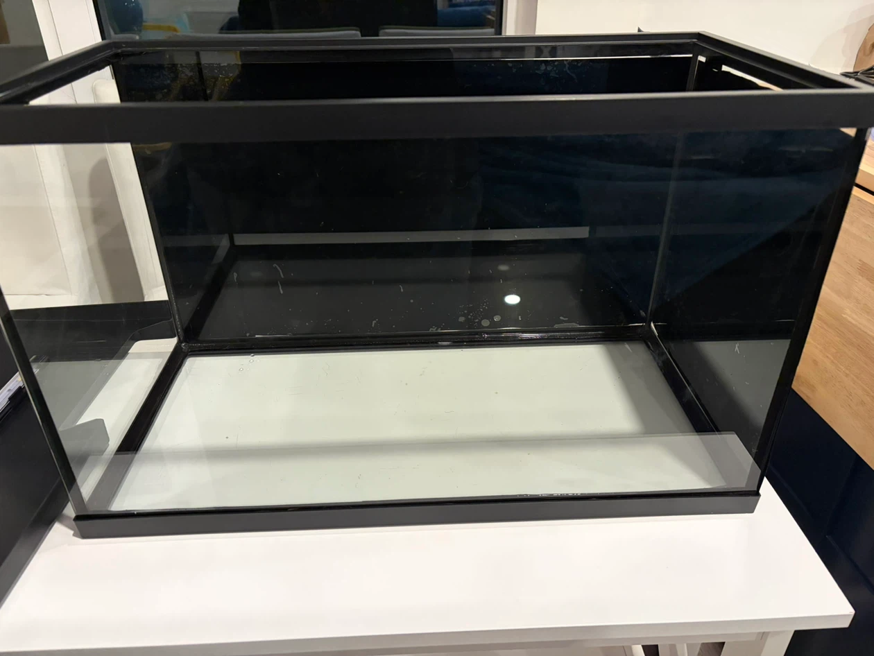 10G Top Fin Aquarium w/ NICREW Light & Accessories $125 OBO