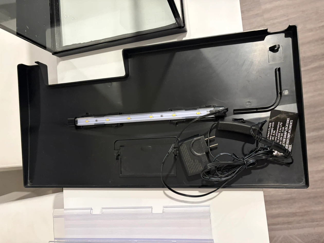 10G Top Fin Aquarium w/ NICREW Light & Accessories $125 OBO - photo 2