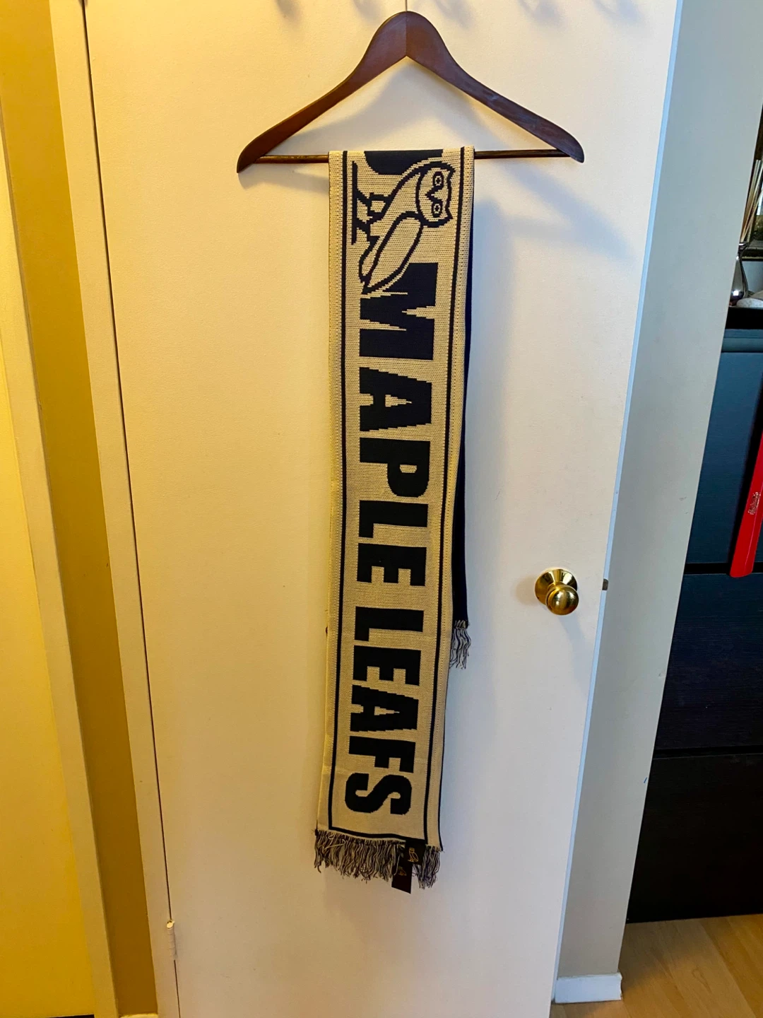 NEW OVO x Toronto Maple Leafs Scarf