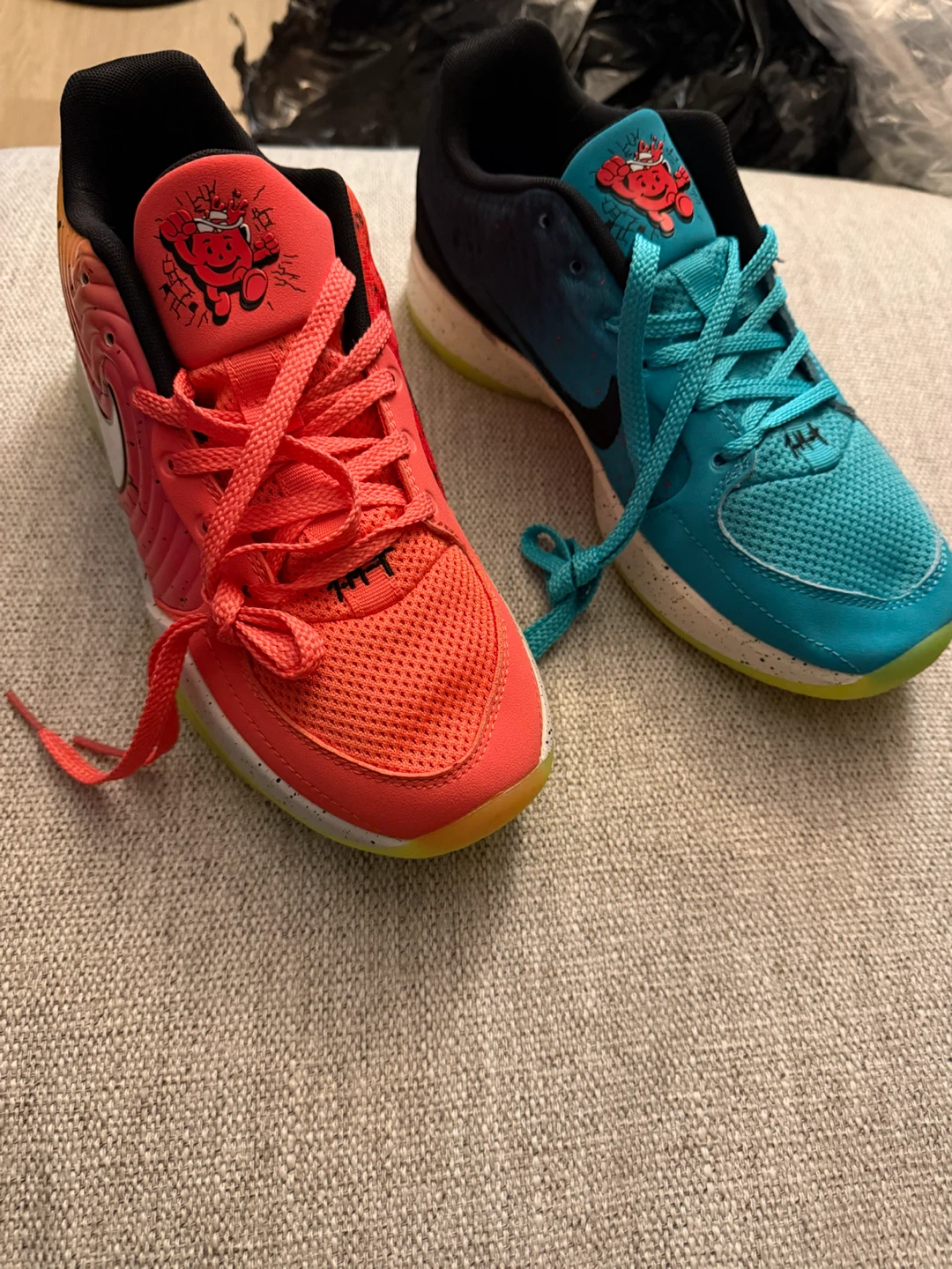 Nike Kool-Aid ja 2 shoes mixed berry