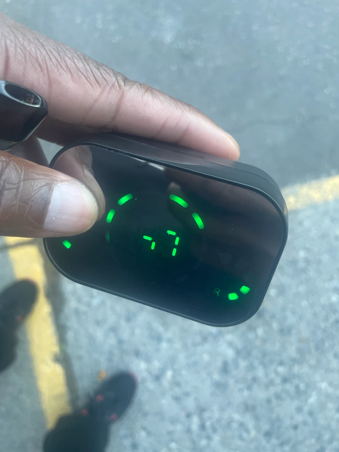 Wireless Earbuds with Digital Charging Case - photo 4
