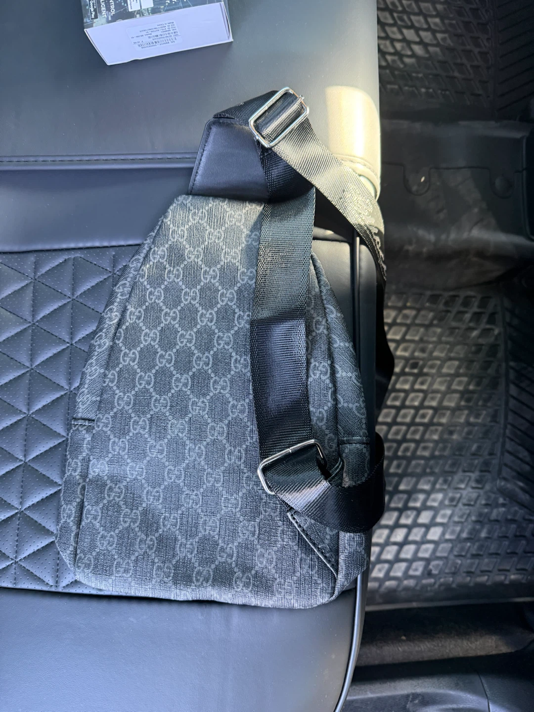 Gucci GG Supreme Canvas Crossbody Sling Bag - photo 2