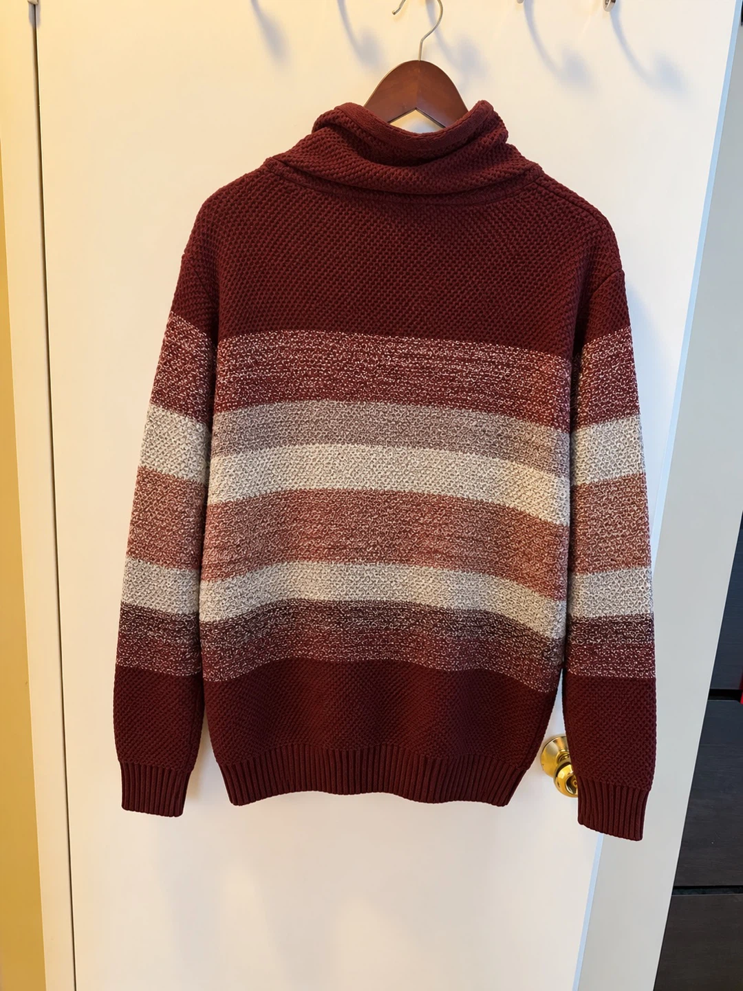 Men’s Striped Knit Hoodie - photo 2