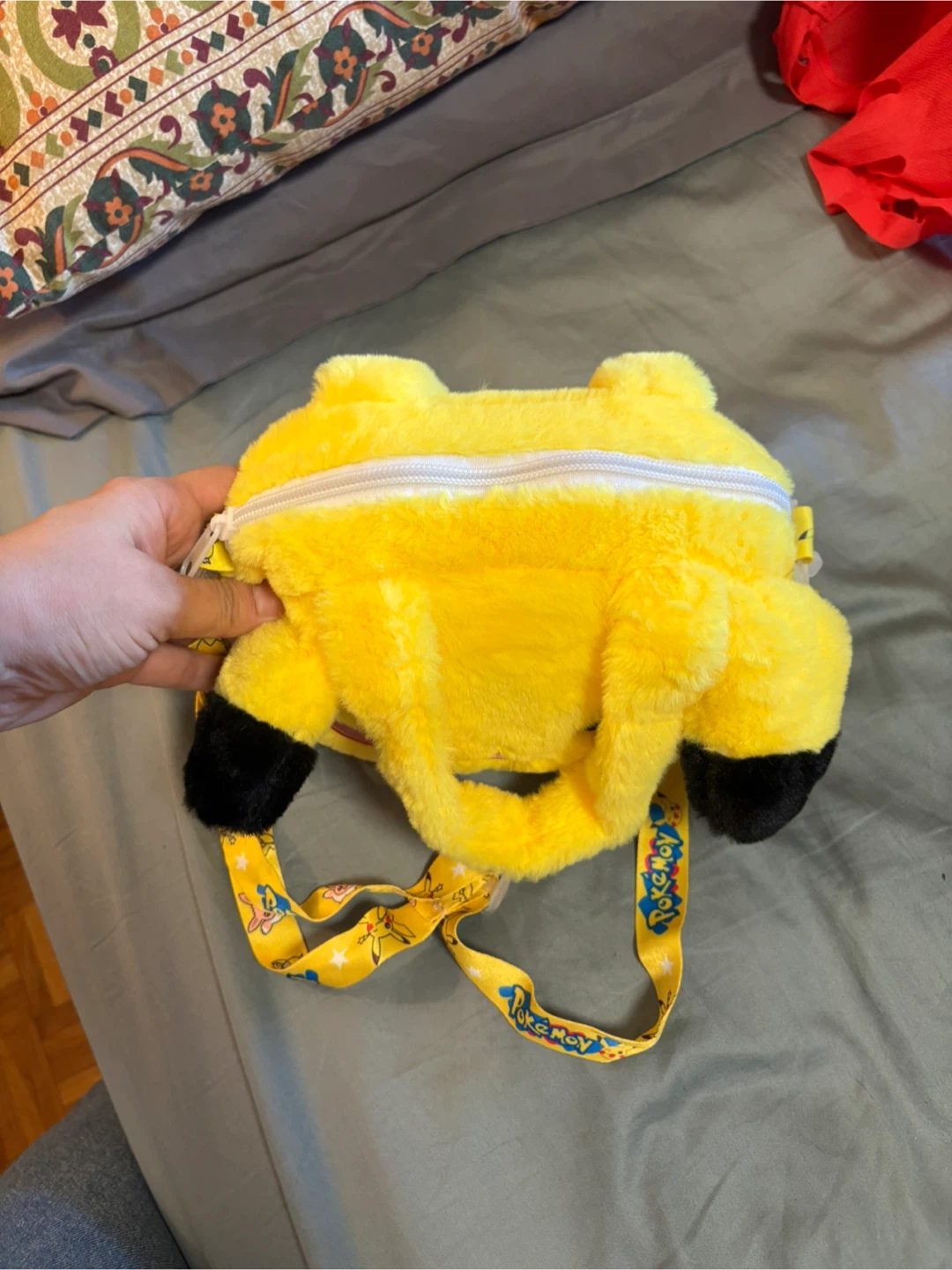 New Plush Pikachu Crossbody Bag - photo 2