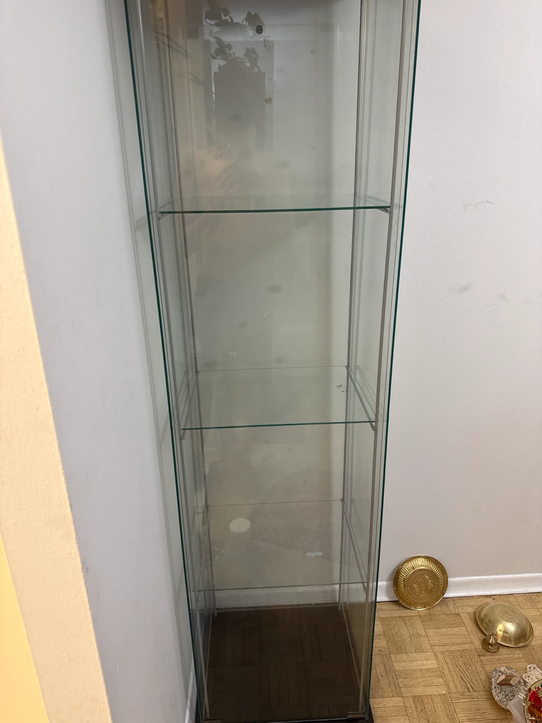 IKEA Detolf Glass Display Cabinet - photo 3