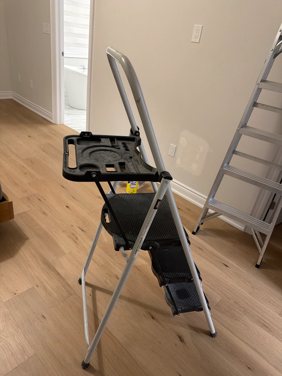 Cosco 3-Step Folding Step Ladder