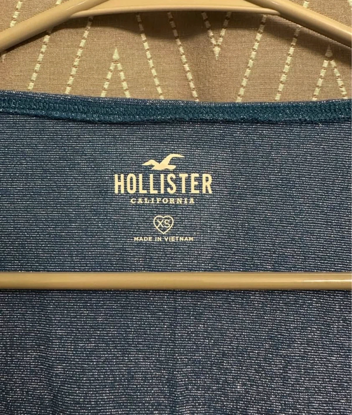 Hollister Glitter Long Sleeve Corset Top - photo 4