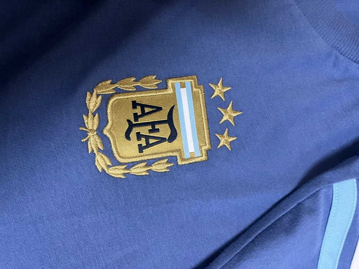 Adidas Argentina TShirt Blue Size XL in kids 14 to 15 years old - photo 4
