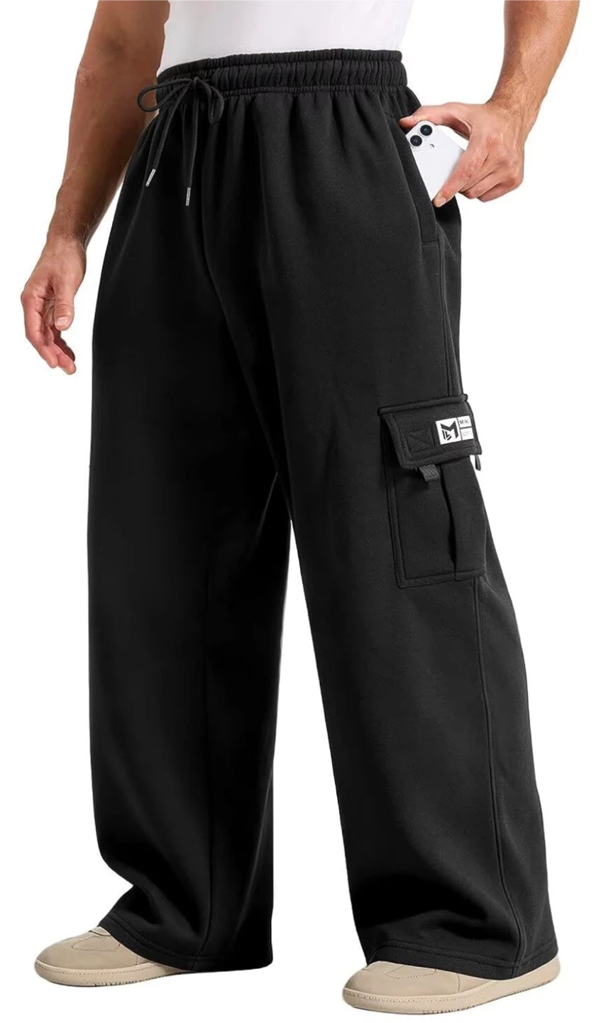 Relaxed Wide-Leg Cargo Sweatpants