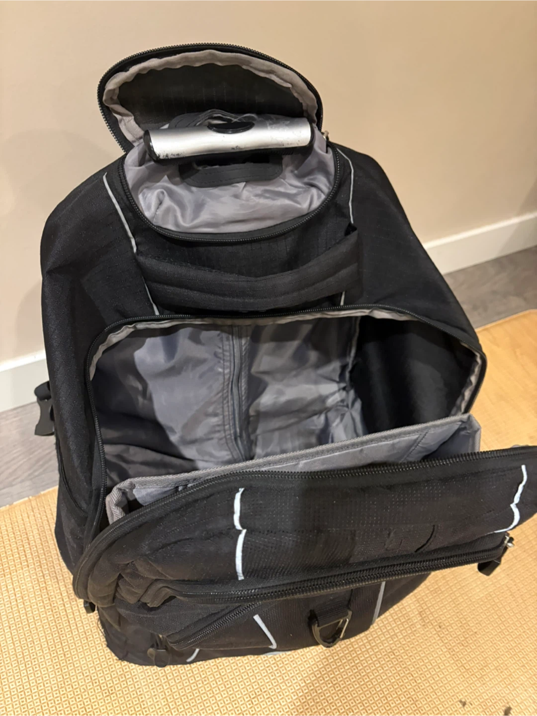 High Sierra Roller bag - photo 3