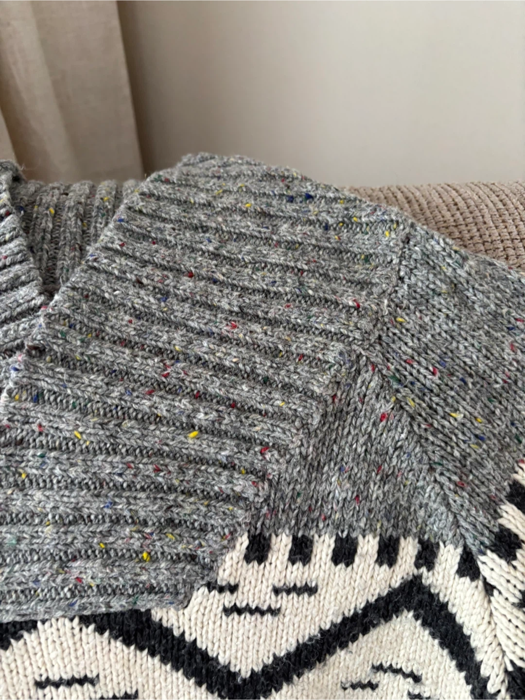 Ladies Roots Sweater - Medium - photo 3