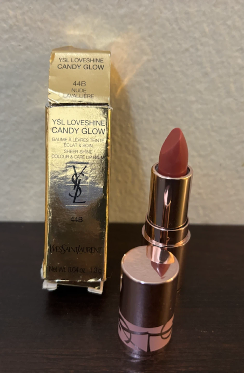 NEW-YSL Loveshine Candy Glow Lip Balm 44B Nude Lavallière