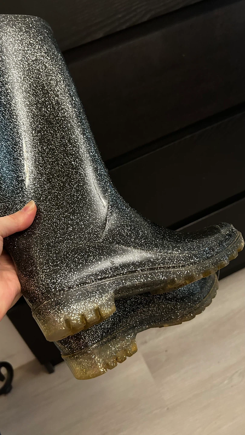 Girls’ Glitter Rubber Boots – Size 5.5-6 - photo 3
