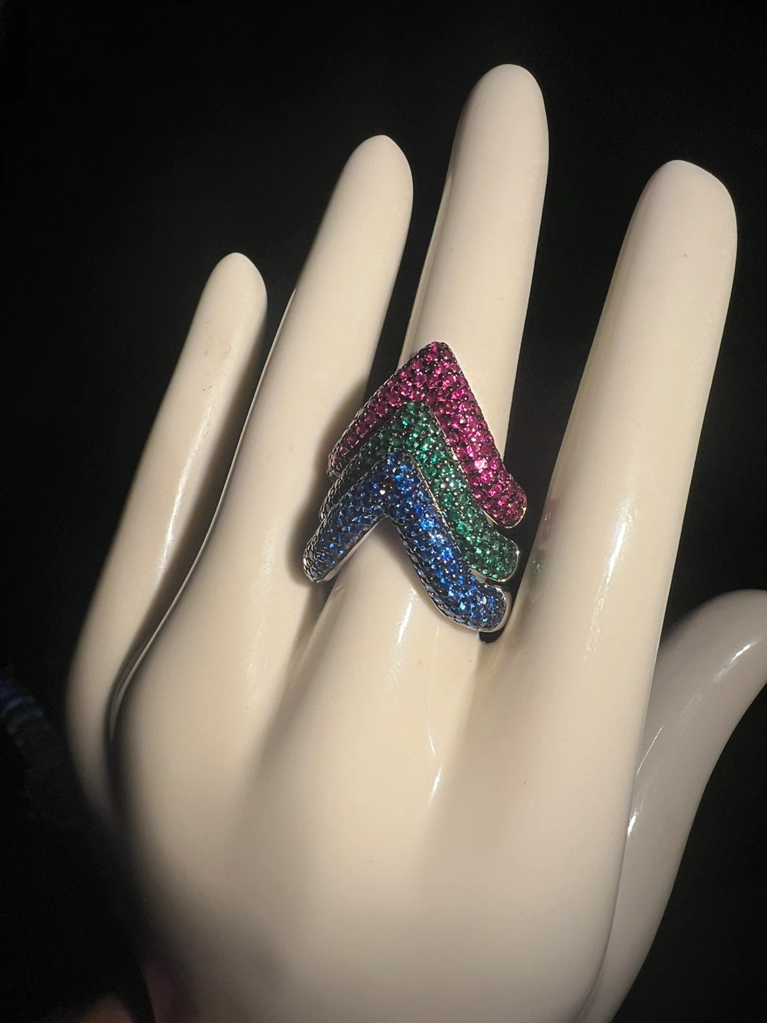 Multi-Colored V-Shaped 925 Silver Ring - photo 3