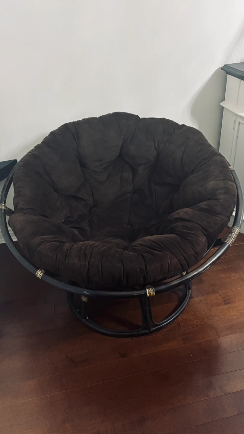 Papasan Chair with Dark Brown Cushion