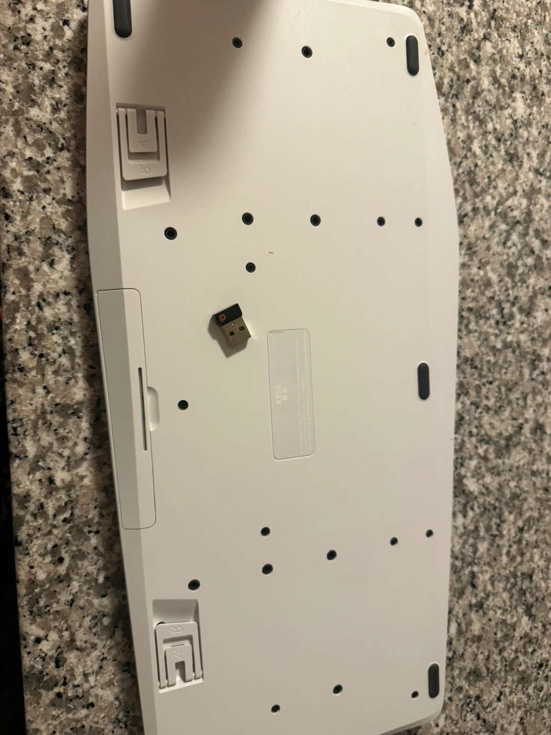 Logitech K850 Wireless Keyboard - photo 2