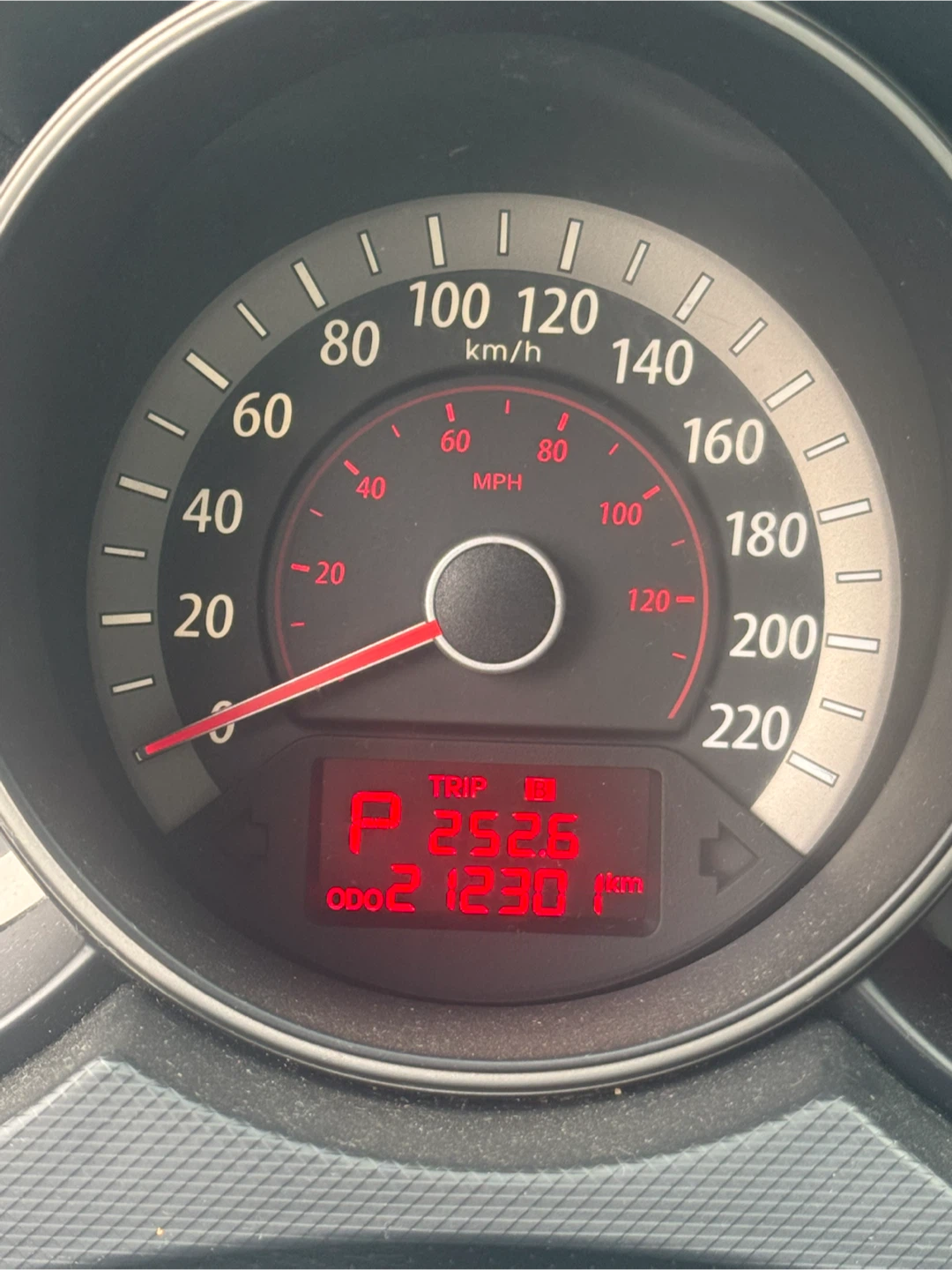 Silver Kia Forte - photo 4