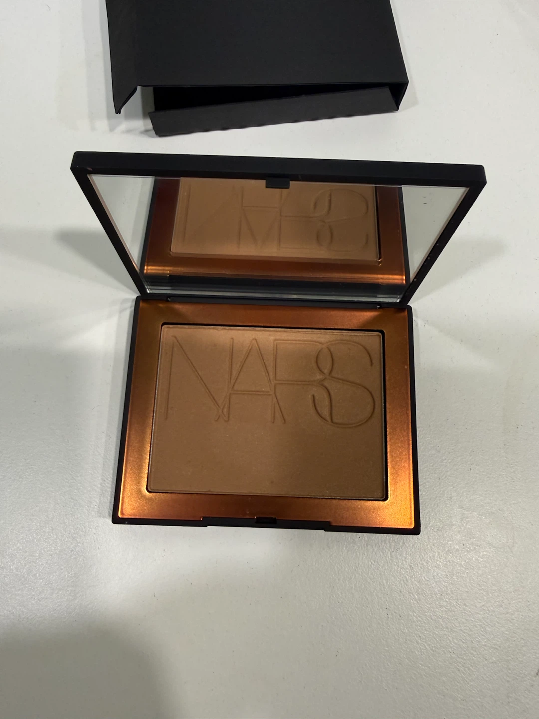 NARS Bronzing Powder - photo 3