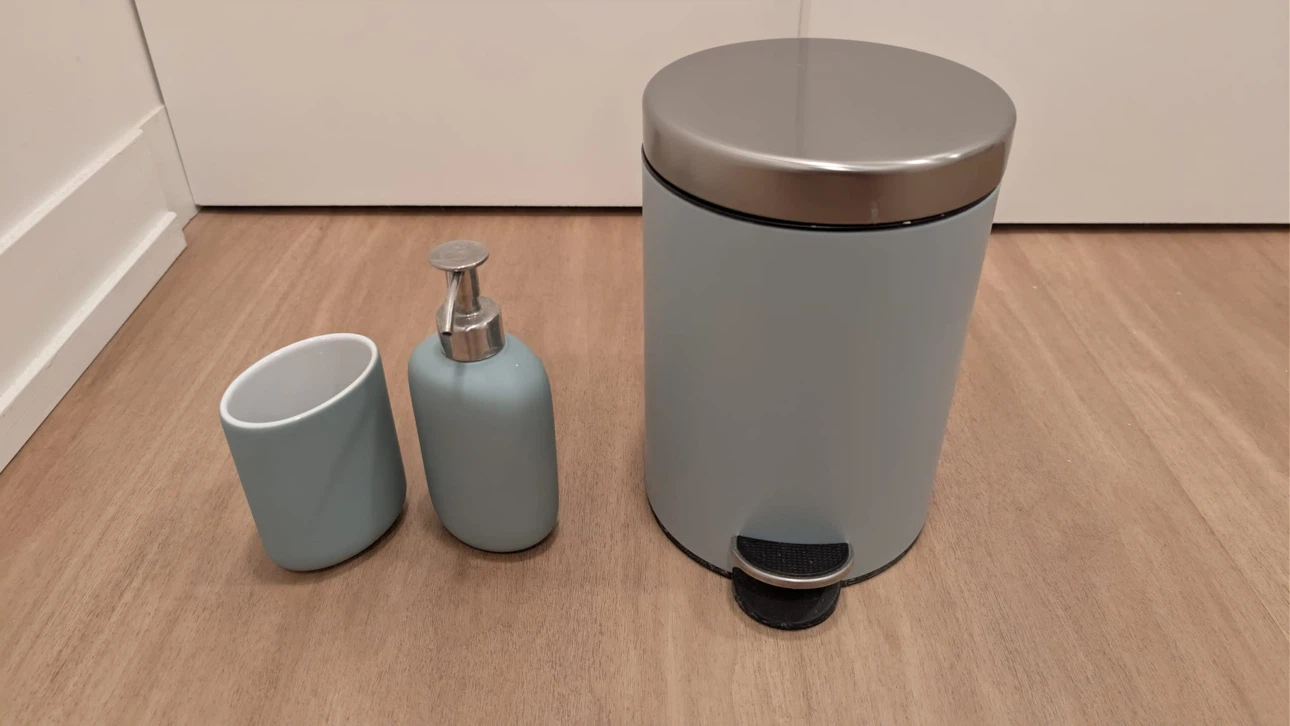 EKOLN 3-Piece Bathroom Accessory Set (Limited Edition)