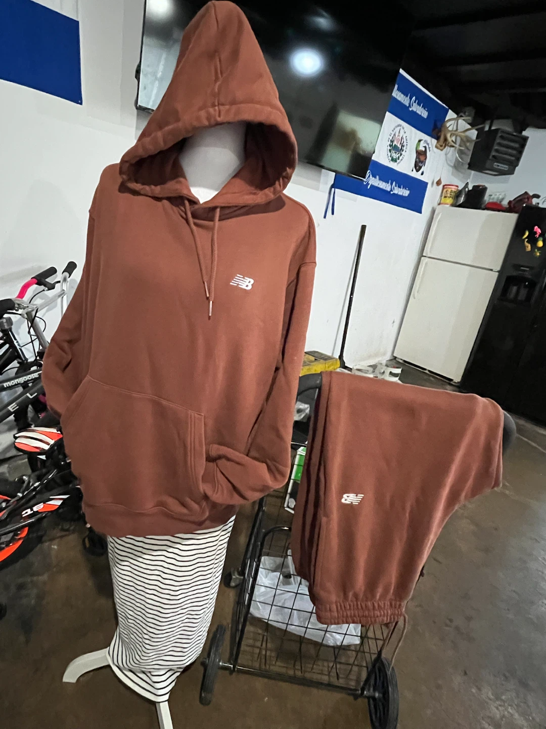 New Balance Brown Hoodie and Sweatpants Set