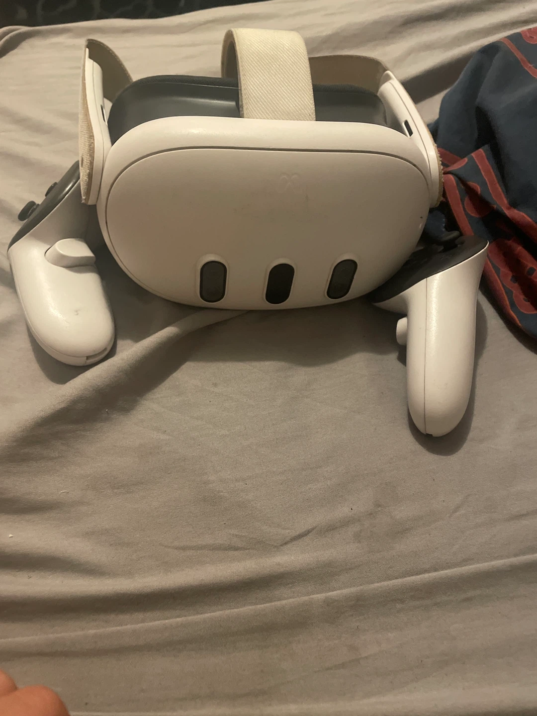 Meta Quest 3 VR Headset and Controllers