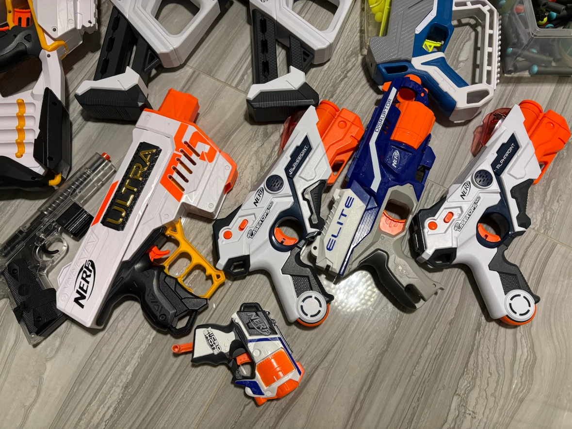 Large Collection of Nerf Blasters and Accessories - photo 3