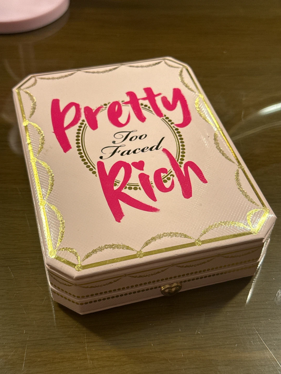 Too Faced Pretty Rich Diamond Light Eyeshadow Palette