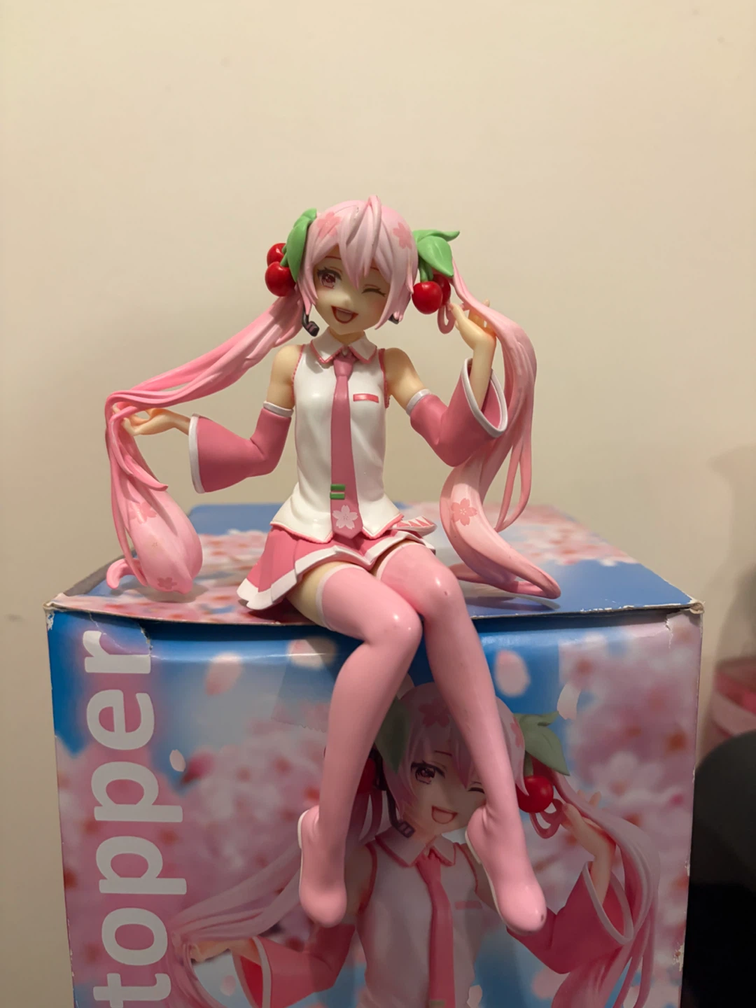 Sakura Miku Noodle Stopper Figure