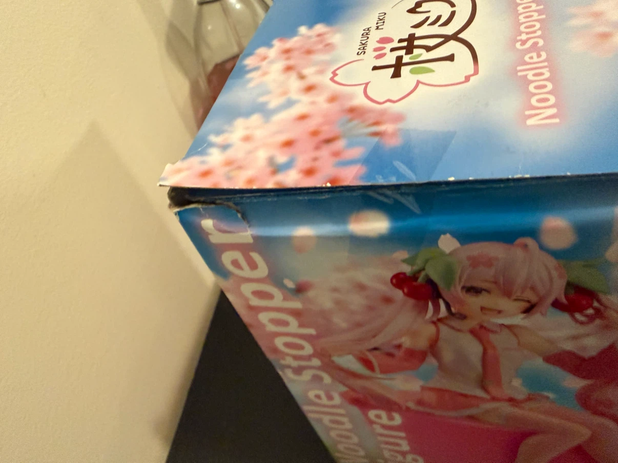 Sakura Miku Noodle Stopper Figure - photo 5