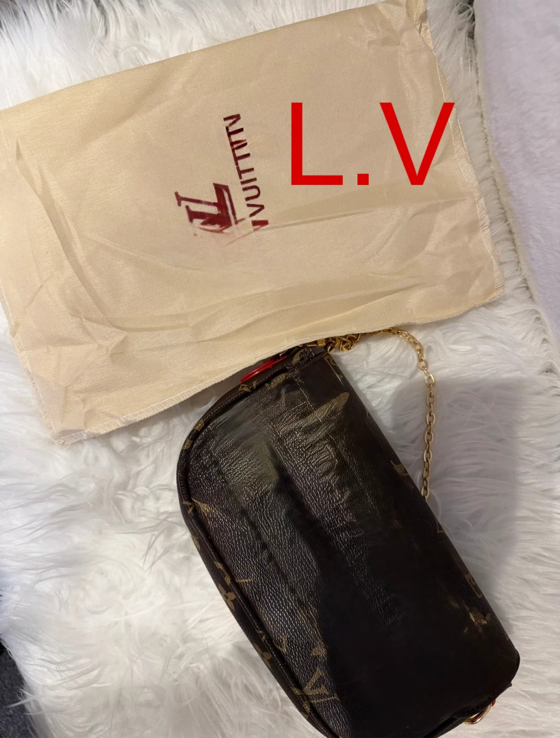 Brown shoulder bag
