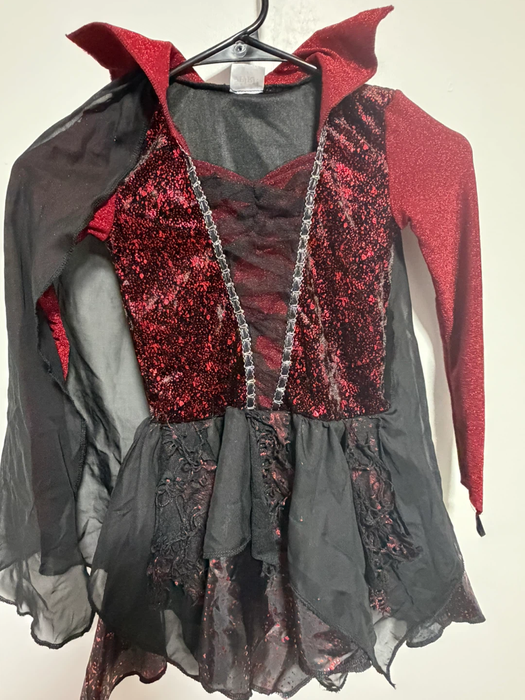 Spirit Halloween Vampire Costume Small