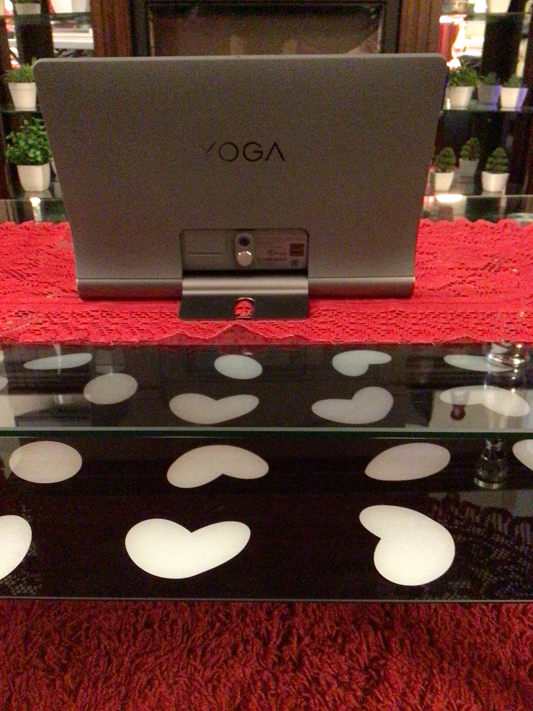 Lenovo Yoga Smart Tab with Google Assistant - photo 4