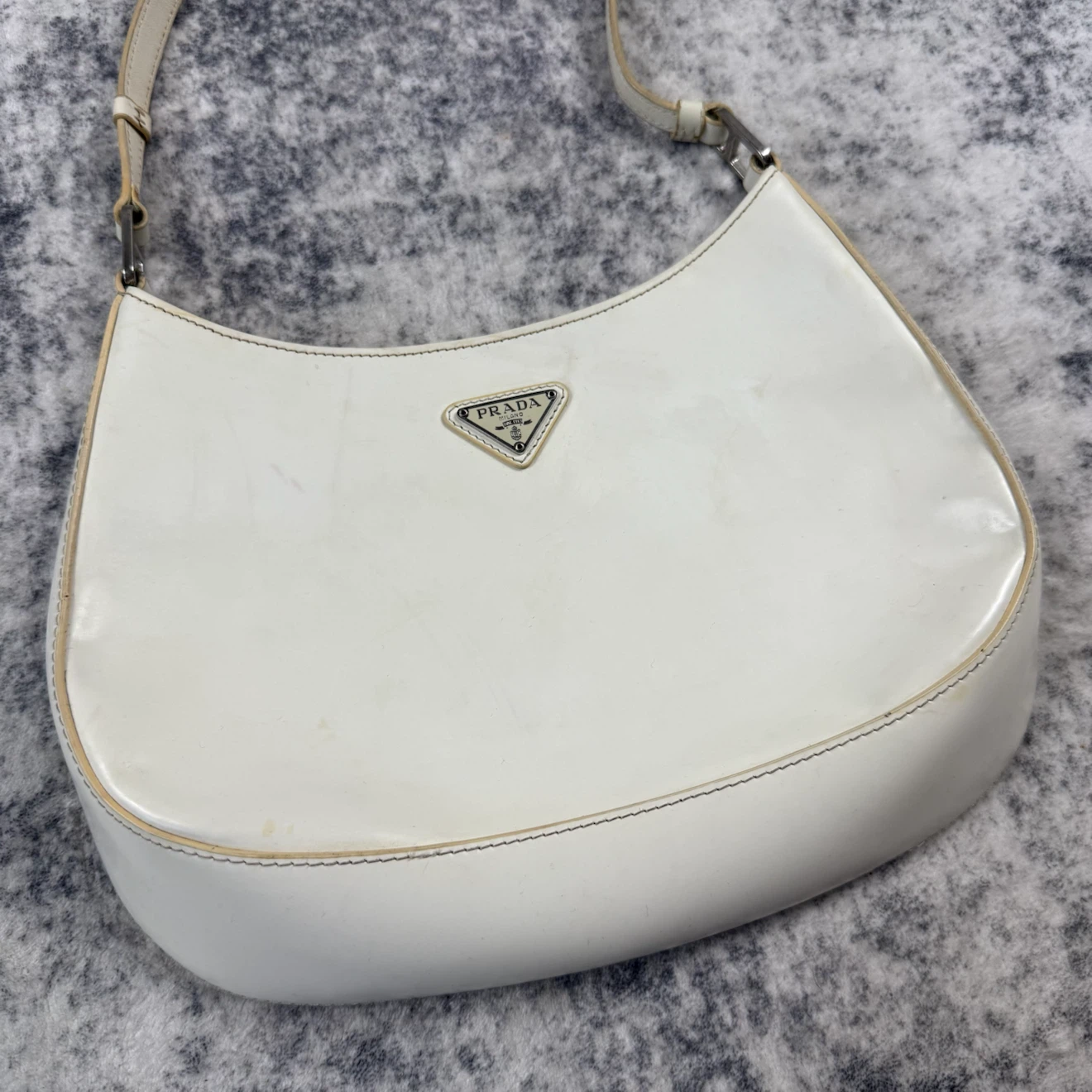 Prada white hobo shoulder bag - photo 3