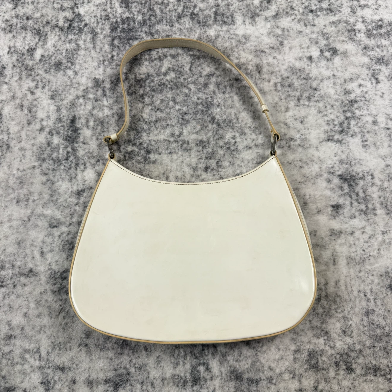 Prada white hobo shoulder bag - photo 4