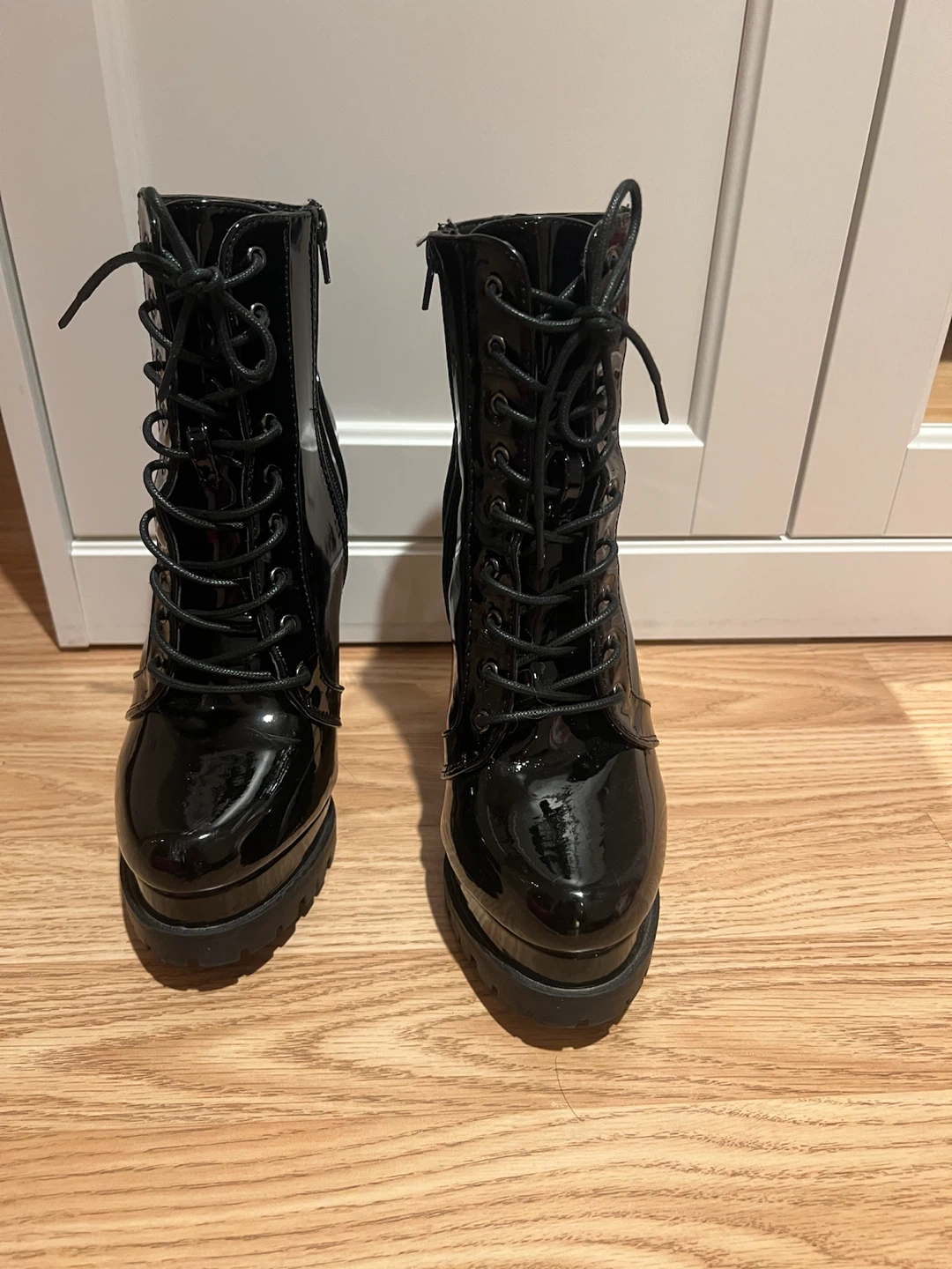 Black Patent Platform Lace-Up Boots - size 8.5