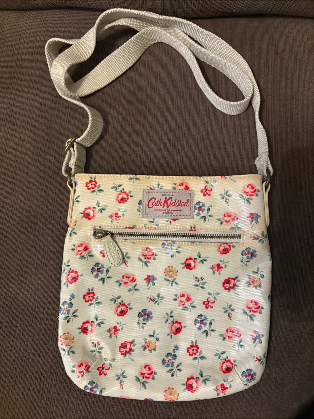 Cath Kidston Vintage Cream Rose Print Floral Oilcloth Crossbody