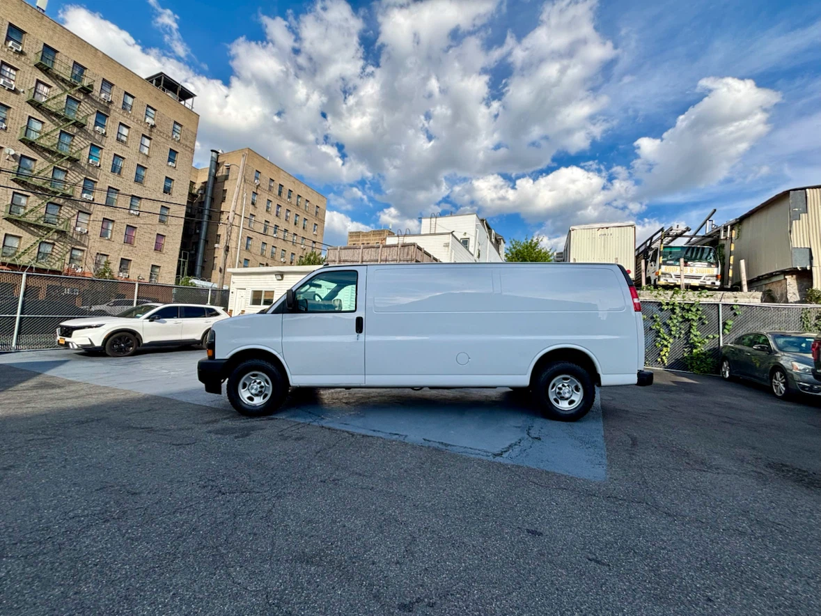 Chevrolet Express extended 2019