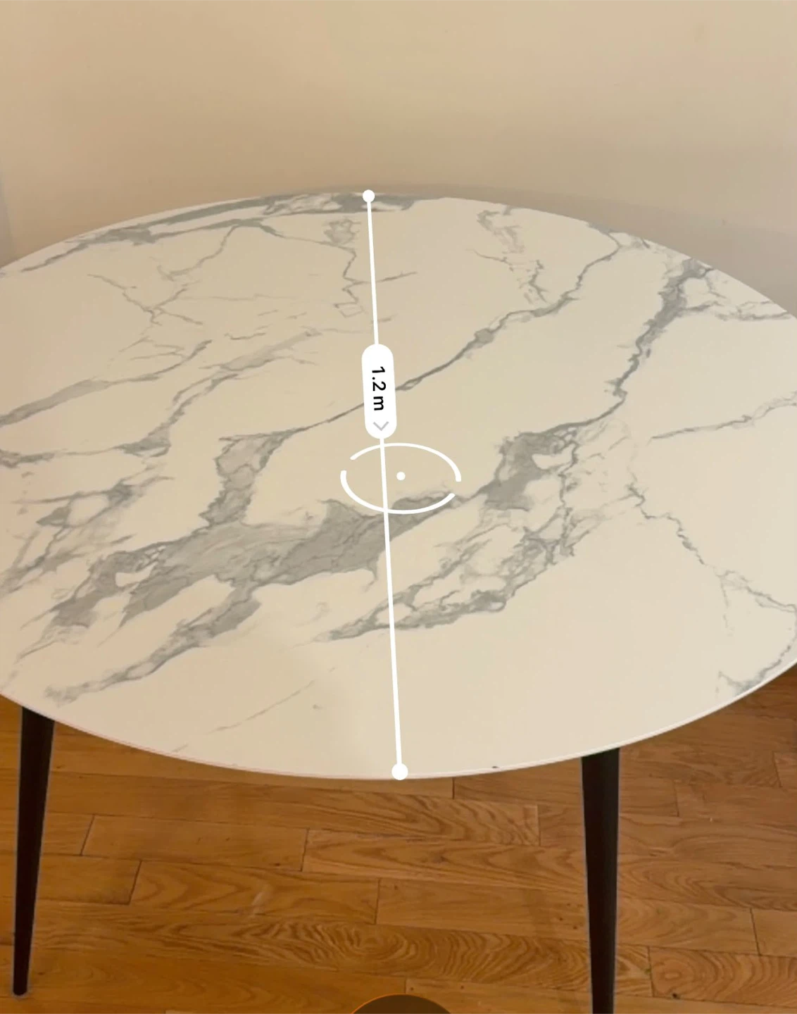 Round White Dining Table