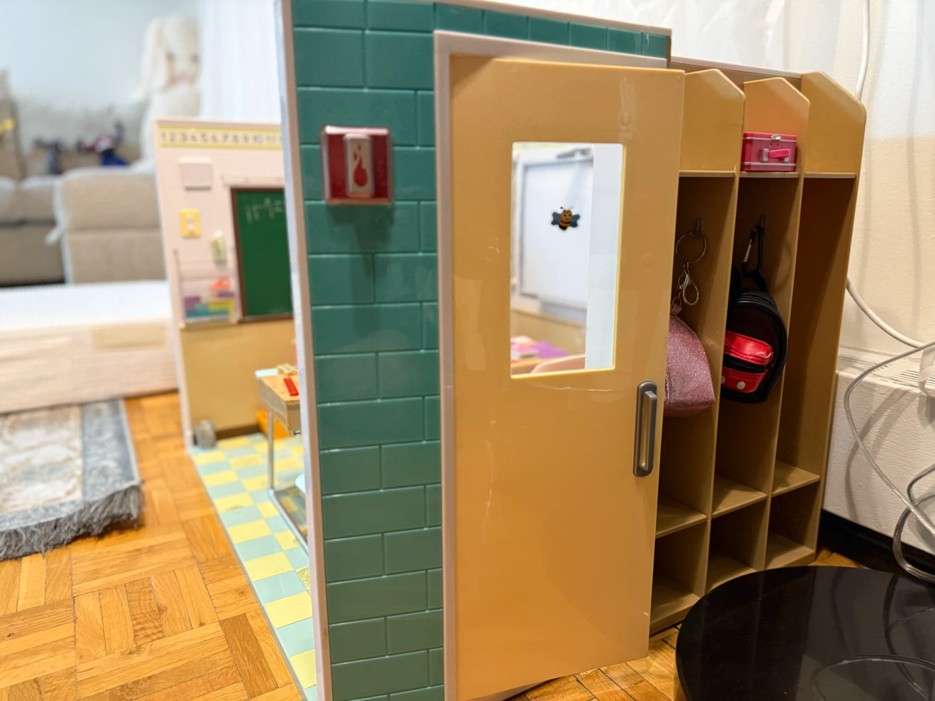 Our Generation Awesome Academy Schoolroom - photo 3