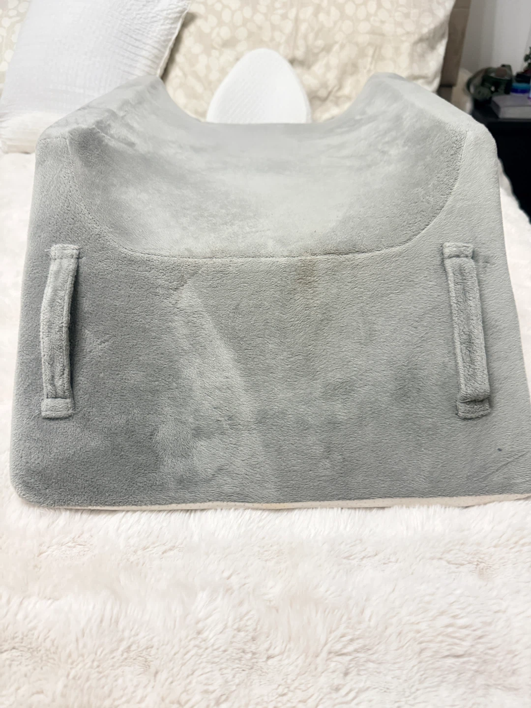 Bed Wedge Pillow Grey