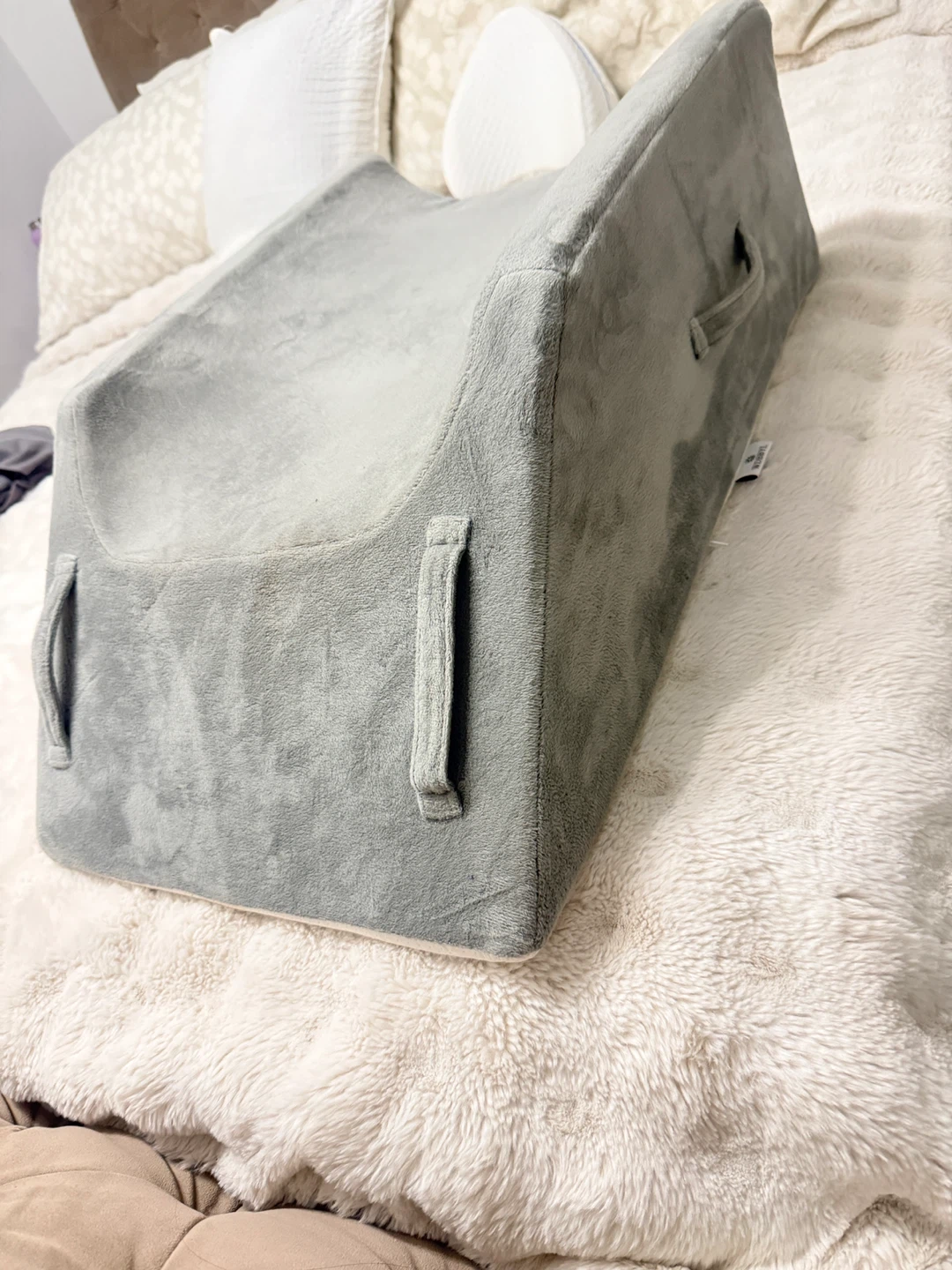 Bed Wedge Pillow Grey - photo 2