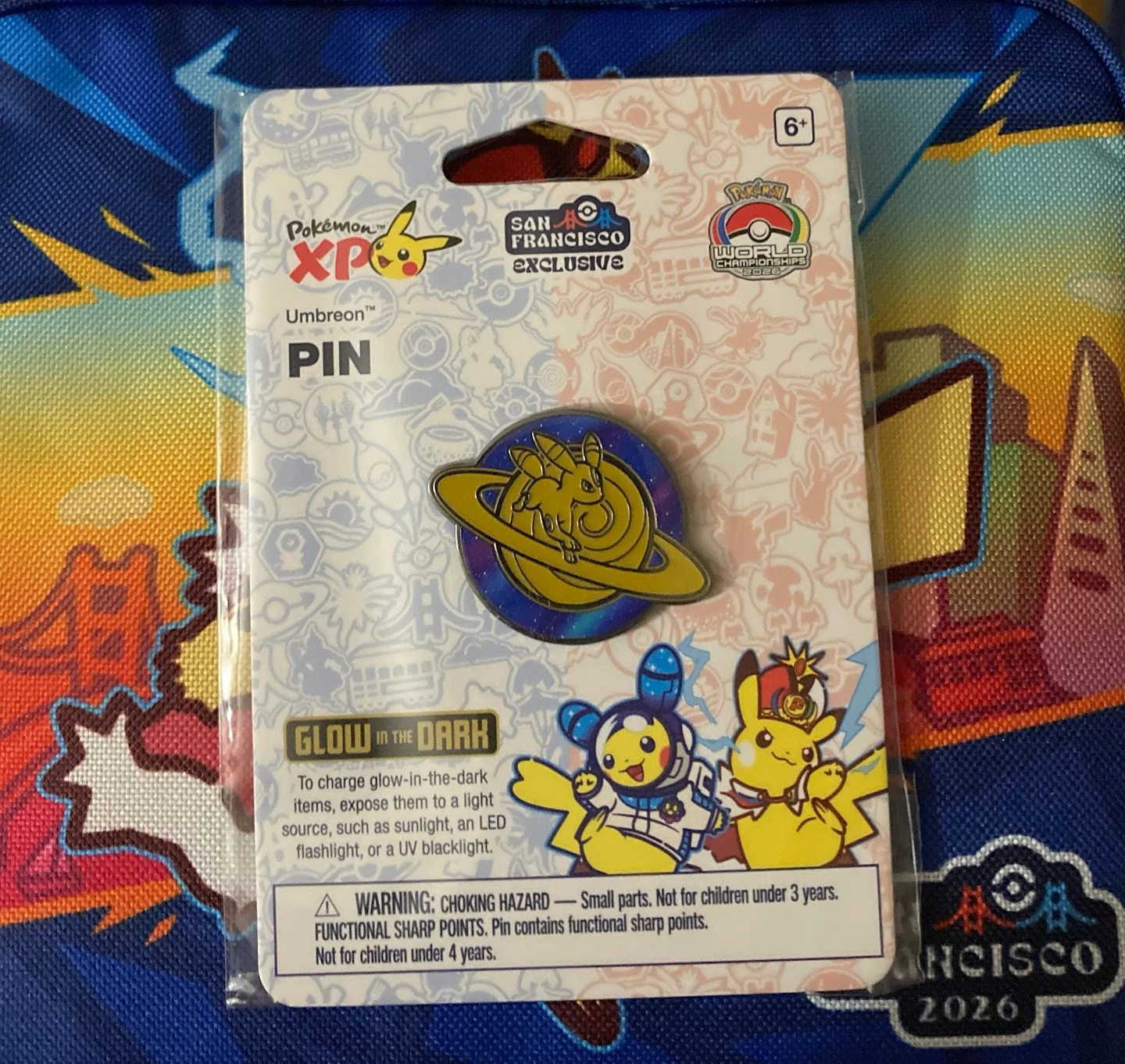 Pokemon Glow-in-the-dark Pin Pokemon XP