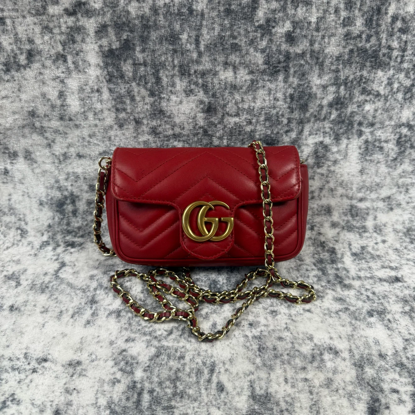 Gucci GG Marmont Red Matelassé Super Mini Bag