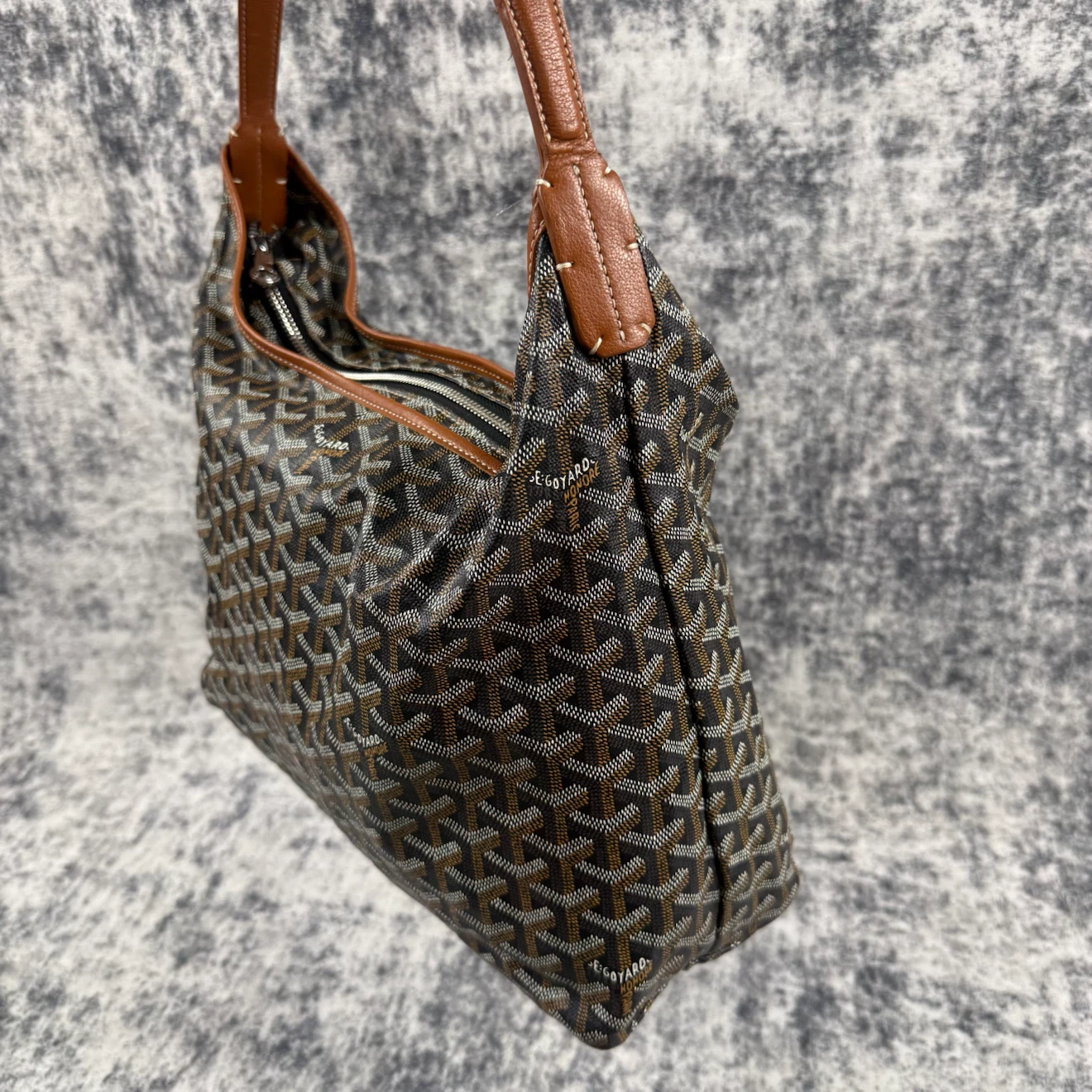 Goyard Bohème Black Goyardine Limited Edition Hobo Bag - photo 4