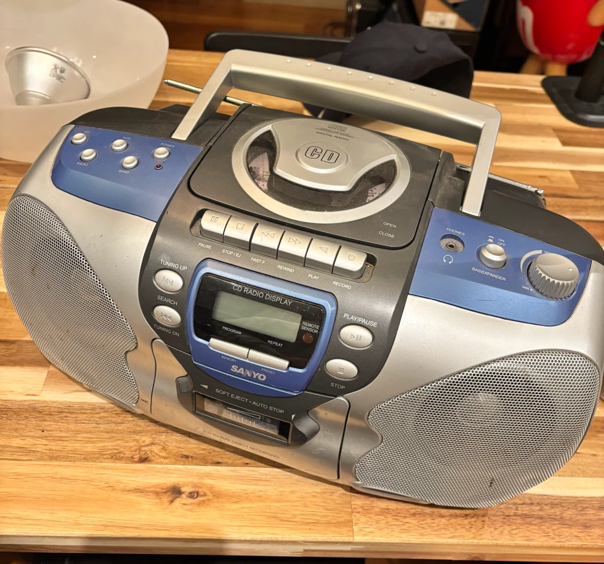 SANYO CD / Cassette Boombox (For Parts or Repair / As-Is)